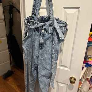 Fashion to figure jeans jumper pants